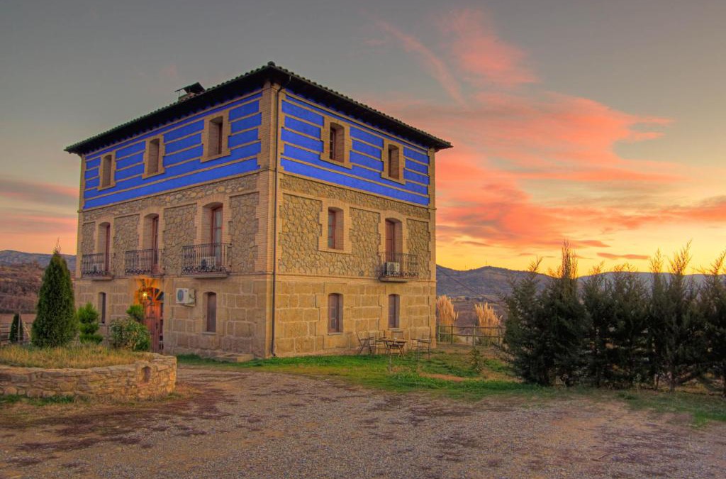 Las Ventas de Santa Lucia Hotel | Hotel Boutique Bodegas De Arnes - Adults Only