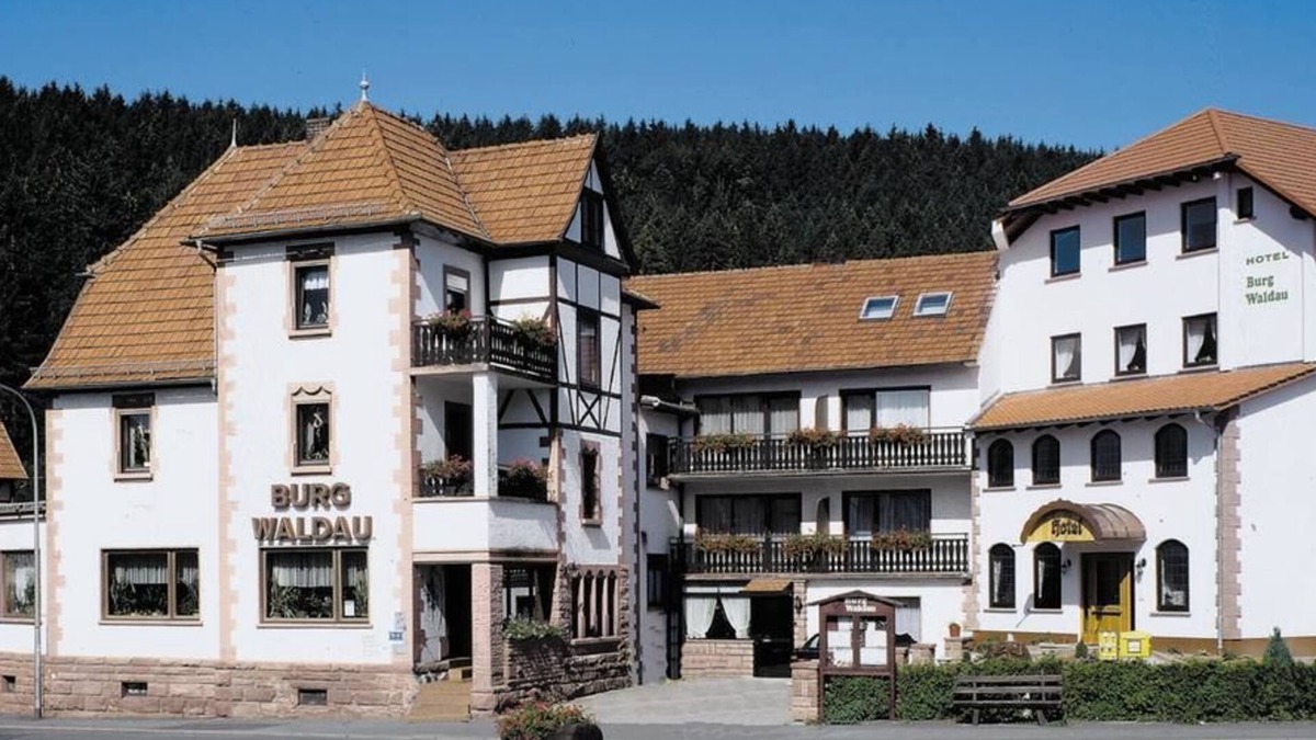 Grasellenbach Hotel | Hotel Burg Waldau