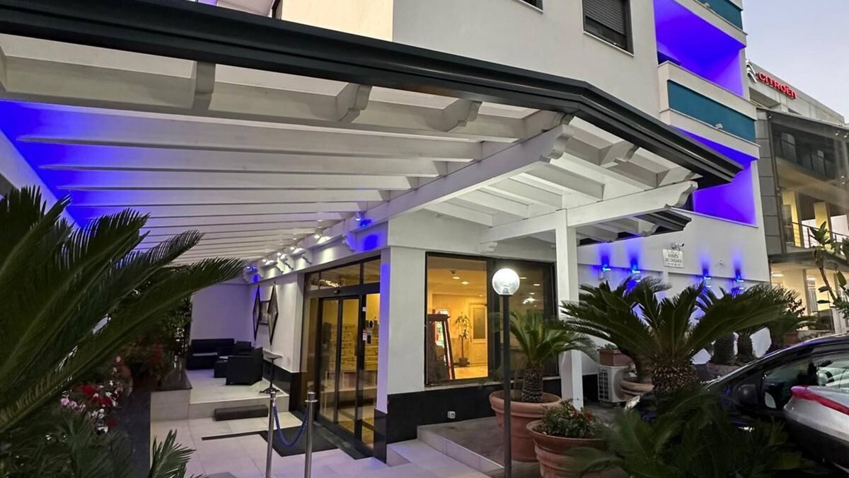 Casoria Hotel | Hotel Clinton