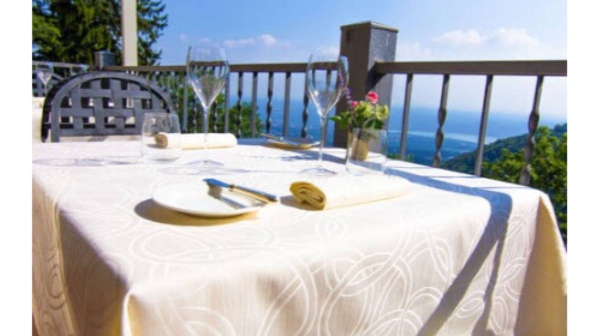 Aggregazione Rionale 4 Hotel | Hotel Colonne