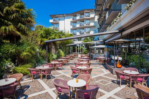 Torbole sul Garda Hotel | Hotel Continental - Tonelli Hotels