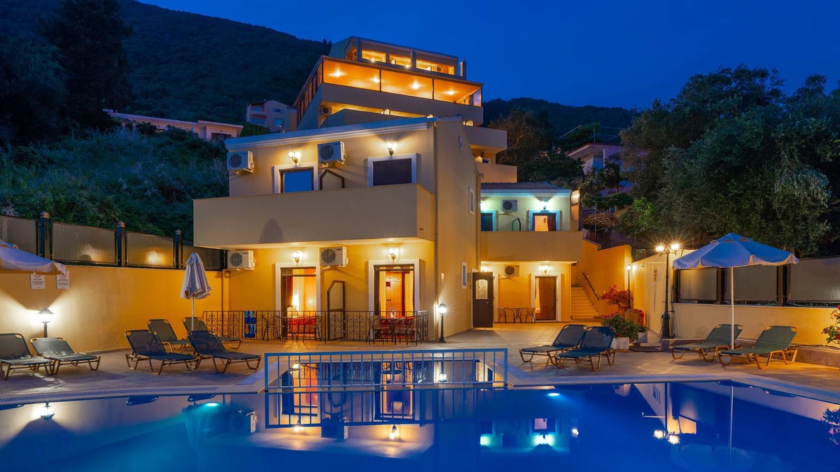 Ipsos Hotel | Hotel Corfu Secret