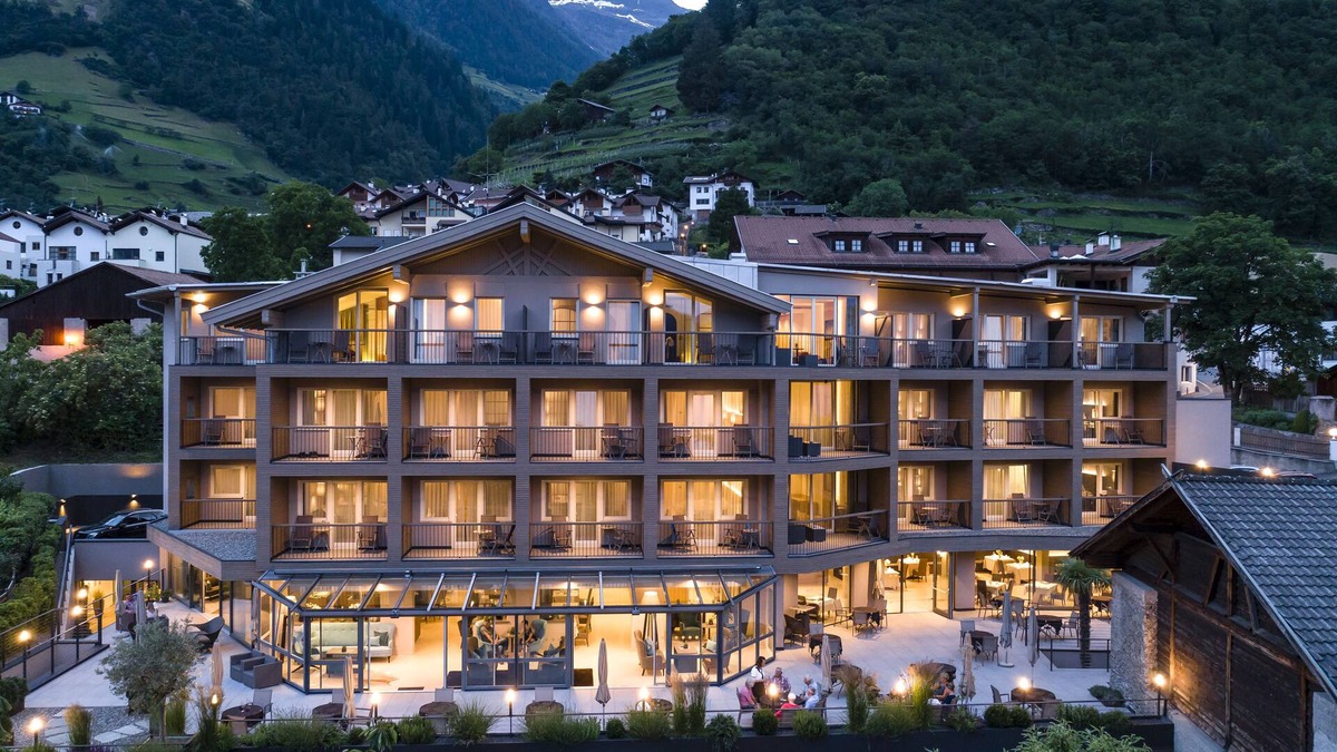 Parcines Hotel | Hotel das stachelburg