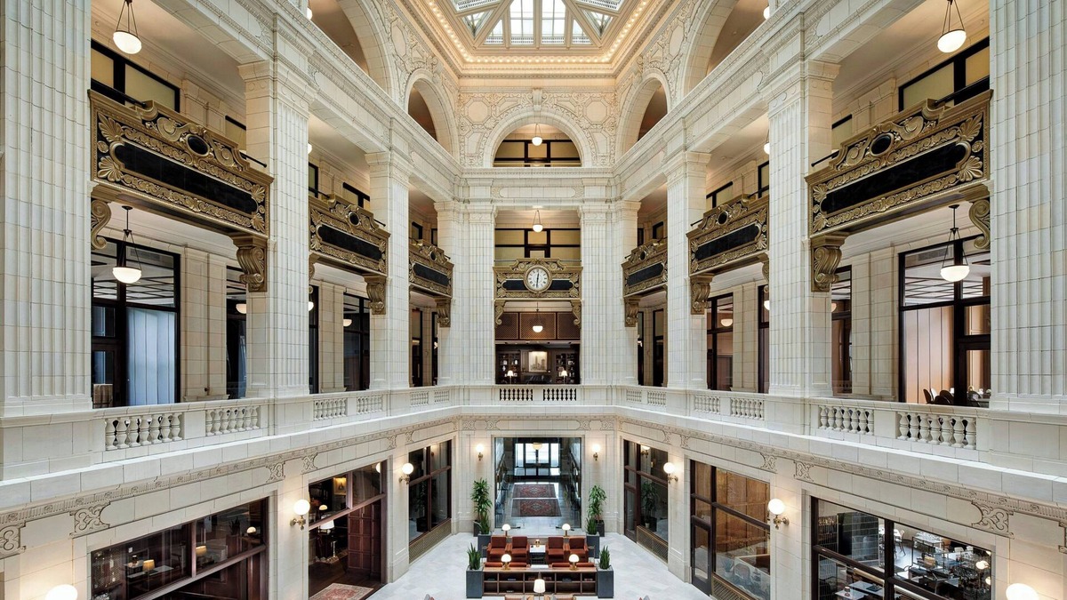 Downtown Detroit Hotel | Hotel David Whitney, Autograph Collection