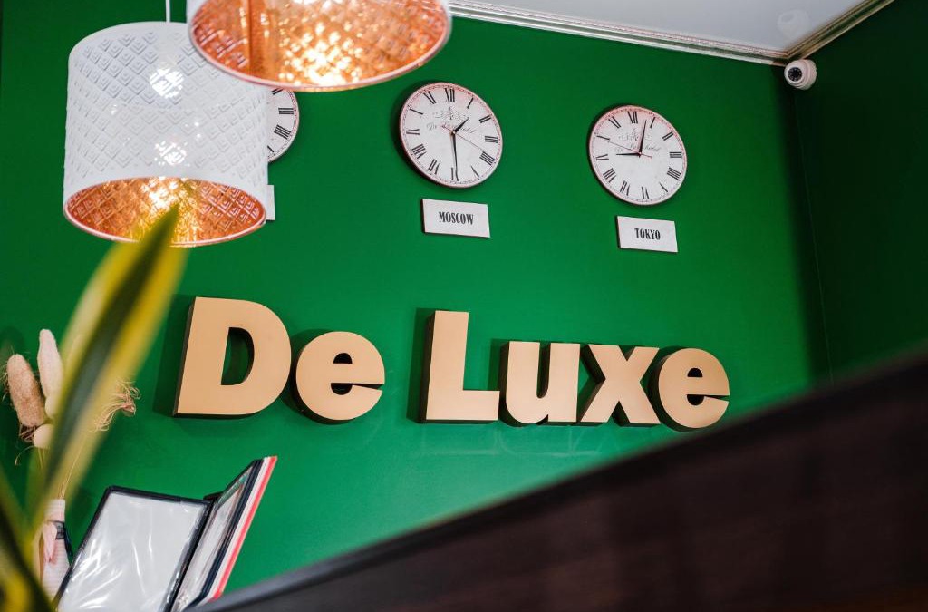 Almetyevsk Bed & Breakfast | Hotel Deluxe