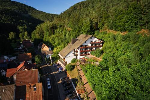 Erfweiler Hotel | Hotel Die Kleine Blume