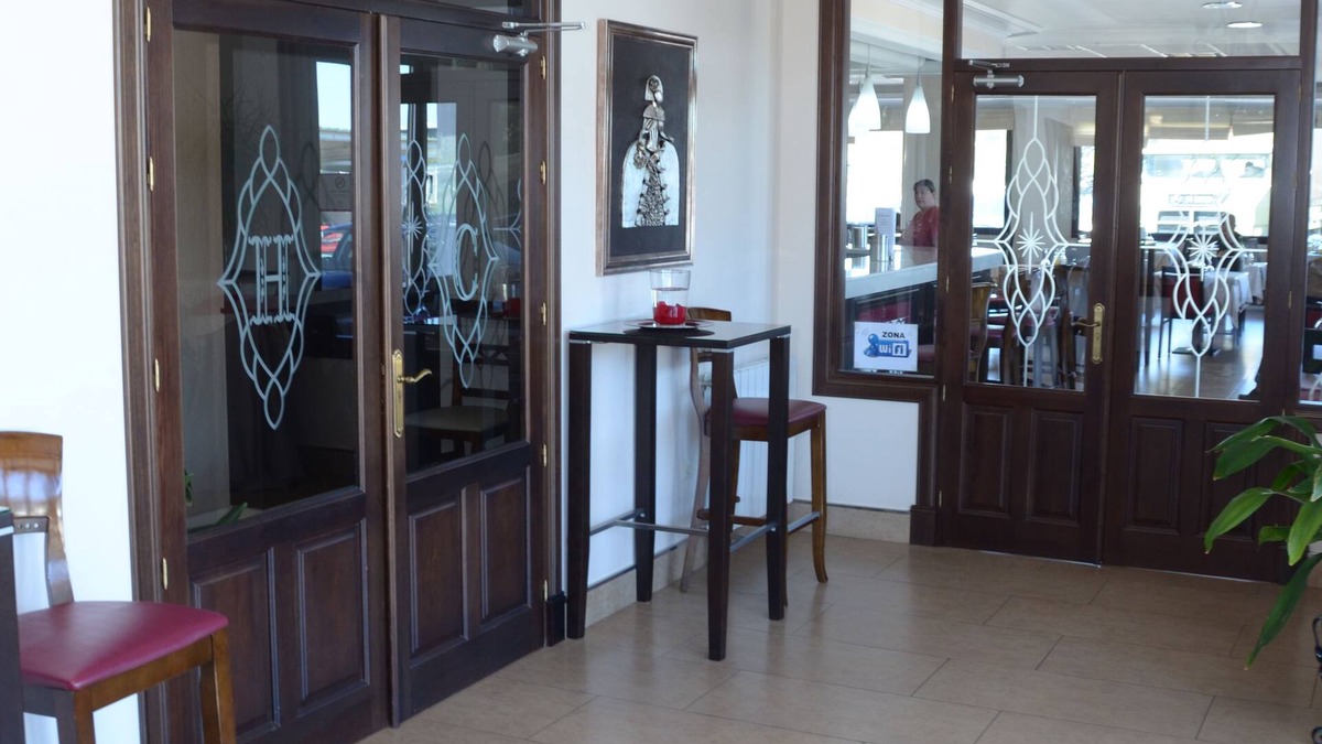 Villanueva del Trabuco Hotel | Hotel El Capricho