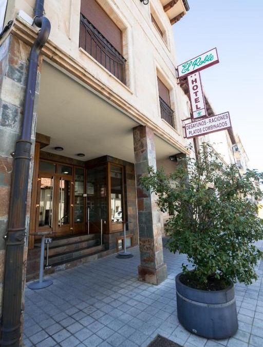 Cervera de Pisuerga Hotel | Hotel El Roble