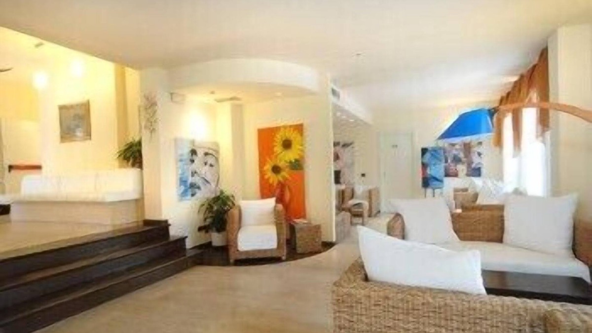 San Bartolomeo al Mare Hotel | Hotel Europa