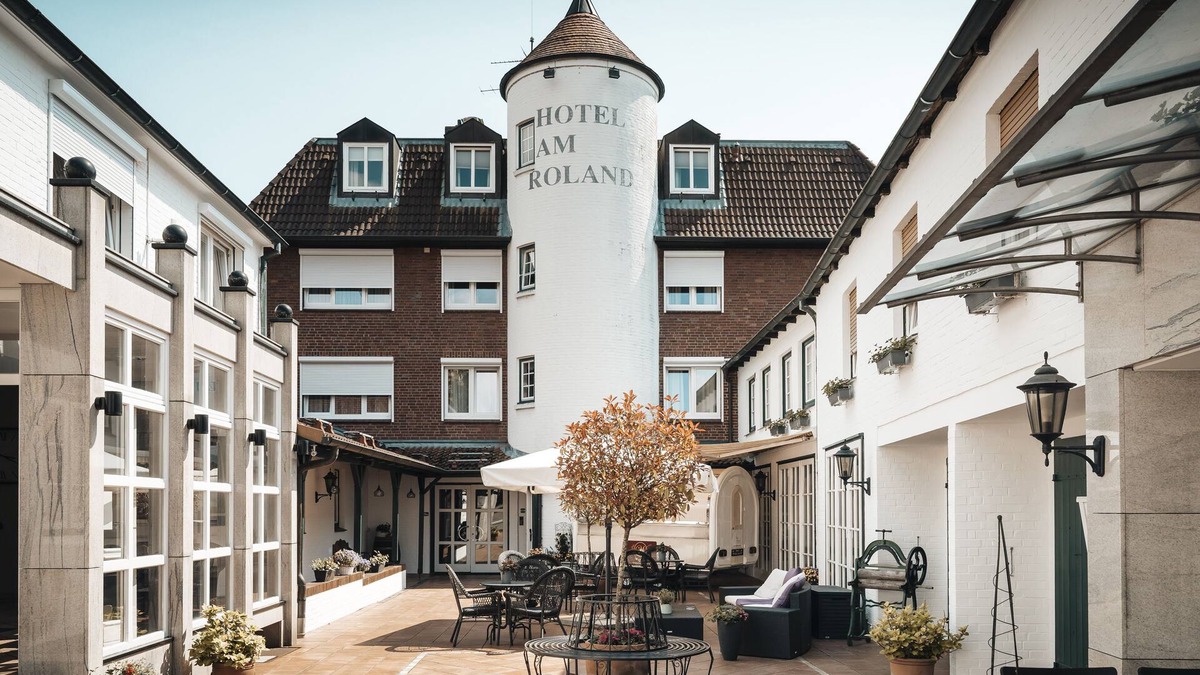 Wedel Hotel | Hotel Freihof am Roland