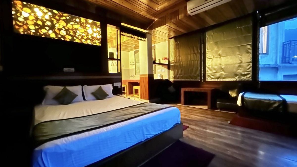 Dharamshala Hotel | Hotel Gandhi's Paradise