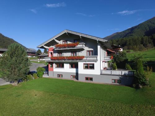 Sankt Jakob in Defereggen Hotel | Hotel Garni Burger