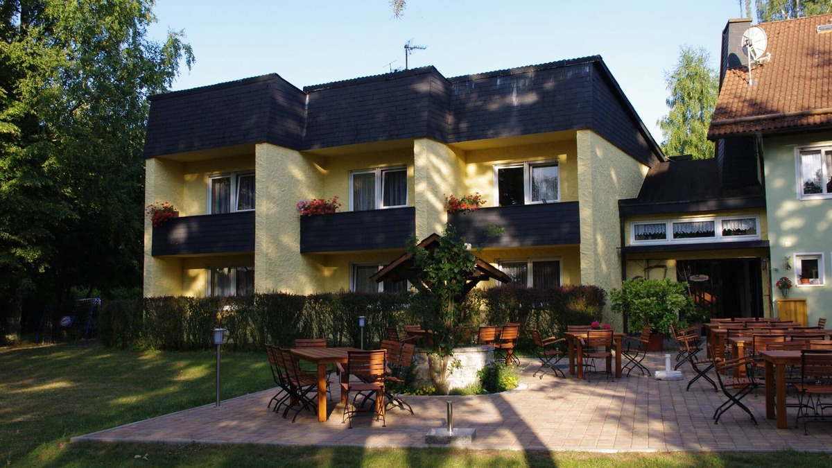 Wallenfels Hotel | Hotel Gasthof Roseneck