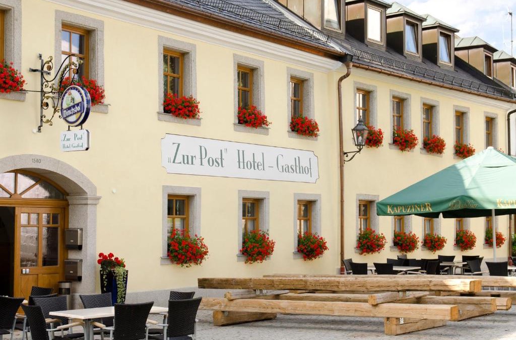 Barnau Hotel | Hotel Gasthof zur Post