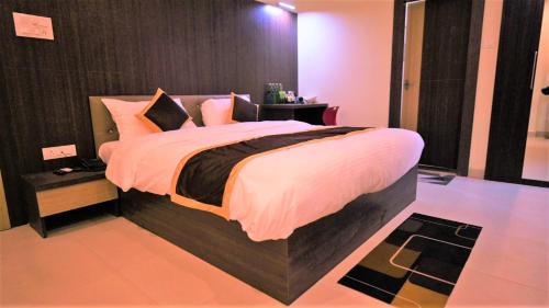 Rourkela Hotel | Hotel Green Apple