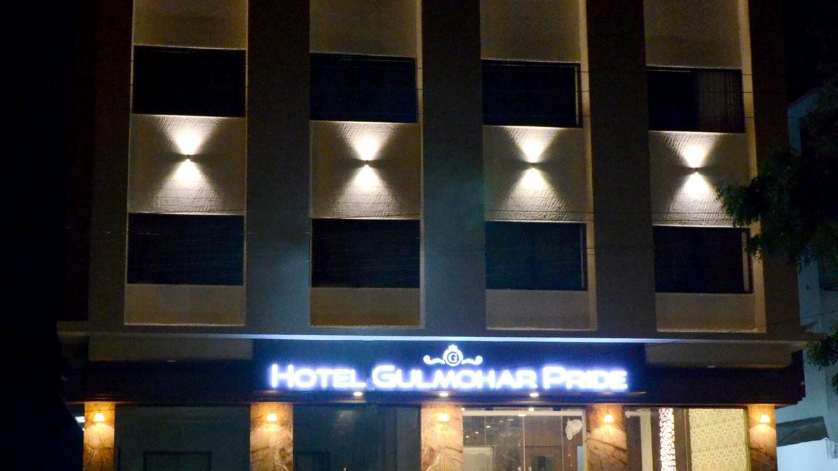 Ahmednagar Hotel | Hotel Gulmohar Pride