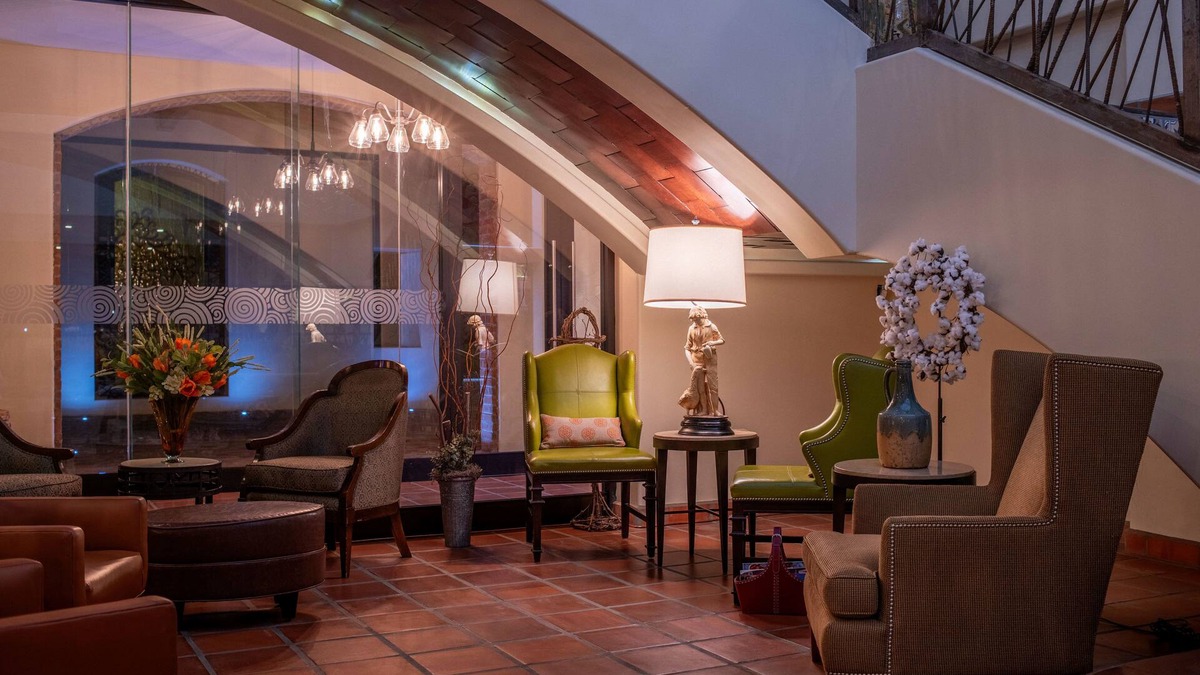 Tecate Hotel | Hotel Hacienda Santana