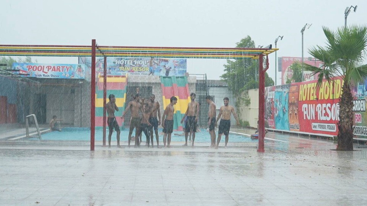 Kotputli Resort | Hotel Holiday Fun Resort