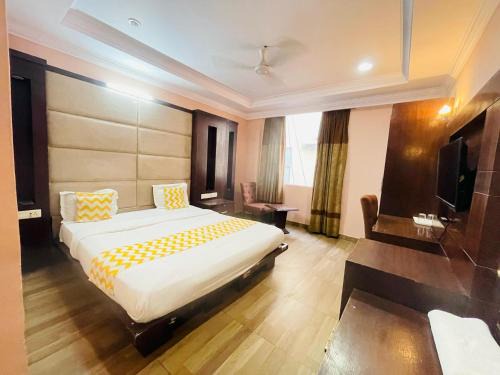 Kalkaji Apartment | Hotel Imperial Inn - Nehru Place