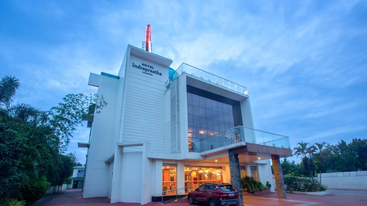 Kulanada Hotel | Hotel Indraprastha Thiruvalla