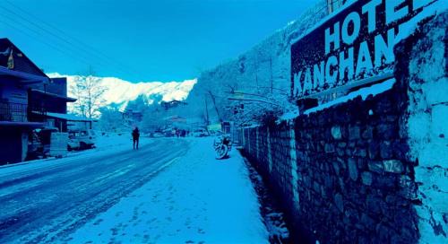 Vashist Hotel | Hotel Kanchani - A Majestic Mountain Retreat