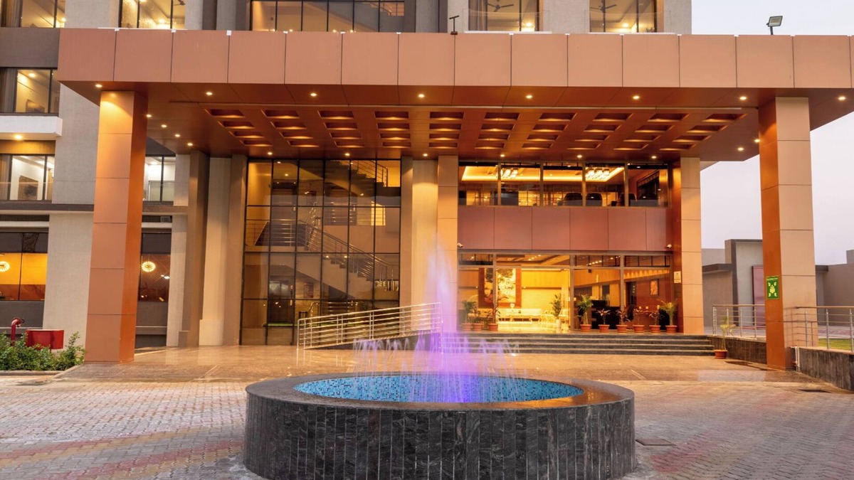 Pachpadra Hotel | Hotel Kaushal Regency - Pure Veg