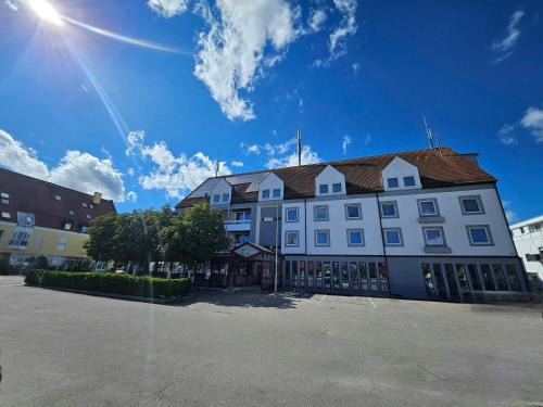 Koenigsbrunn Hotel | Hotel Krone