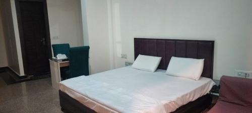 Thanesar Hotel | Hotel KS & Palace