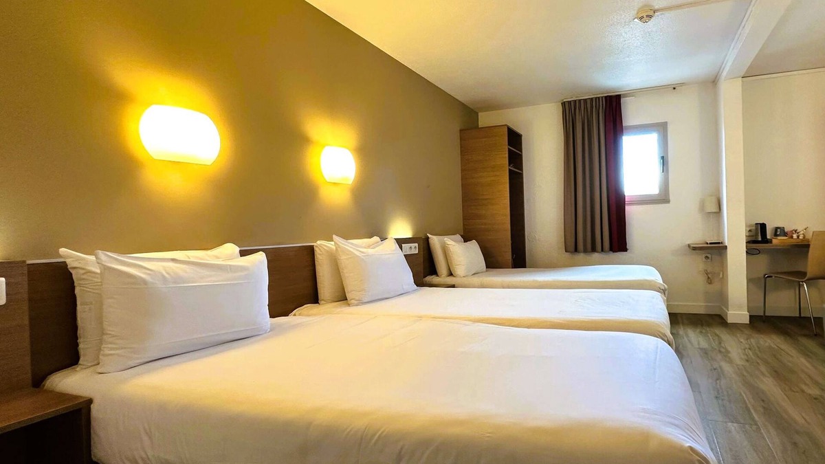 Le Bourget Hotel | Hotel Kyriad Le Bourget Centre-Parc des Expositions