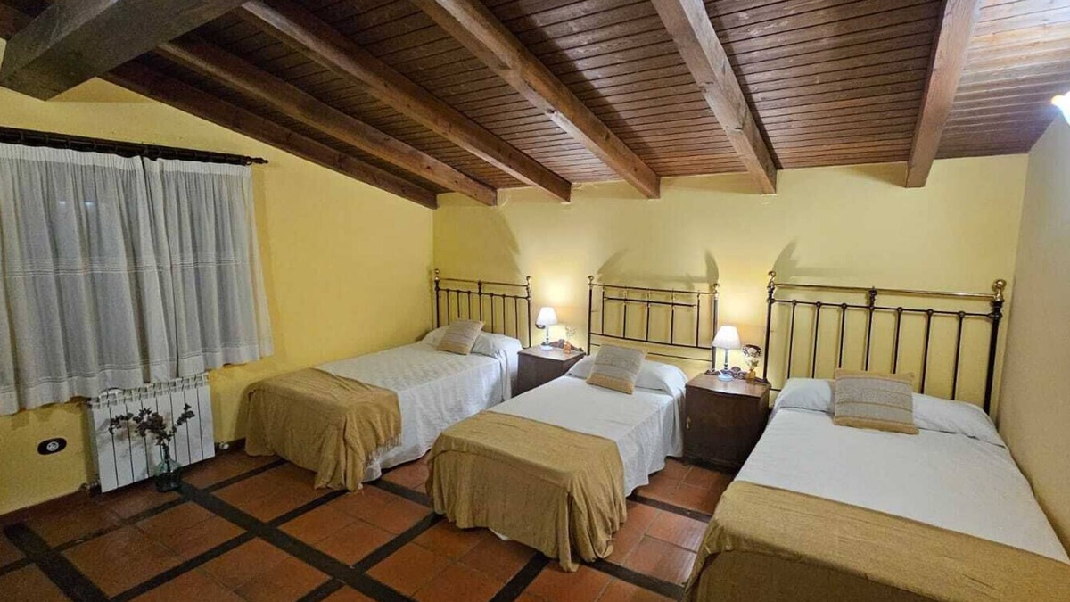 Ledesma Apartment | Hotel La Clerecía de Ledesma - Habitación Triple