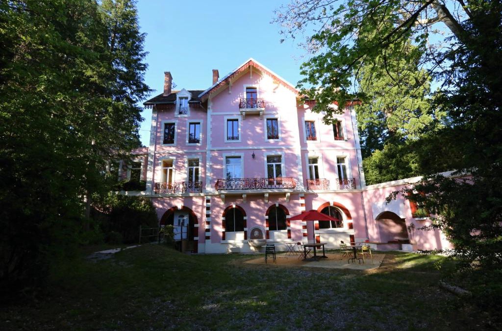 Saint-Pierre-d'Argencon Hotel | Hotel La Font Vineuse & Spa