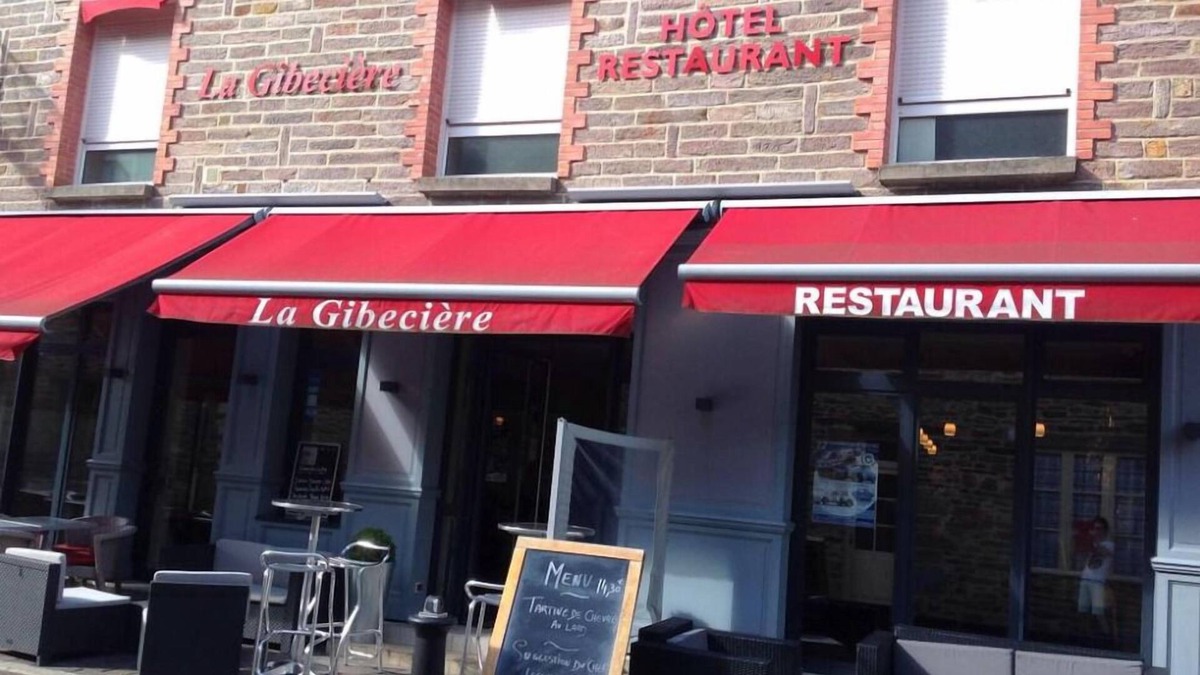Loheac Hotel | Hotel La Gibeciere