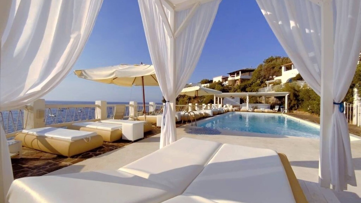 Panarea Hotel | Hotel La Piazza