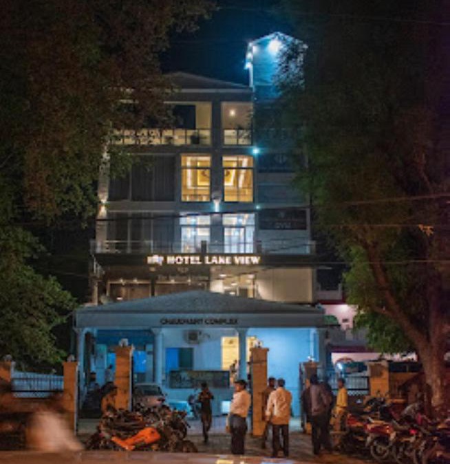 Chhatarpur Hotel | Hotel Lake View,Chhatarpur