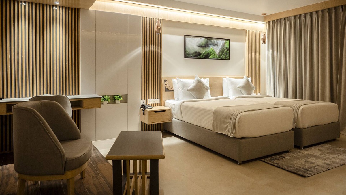 Berhampore Hotel | HOTEL LAKE VIEW