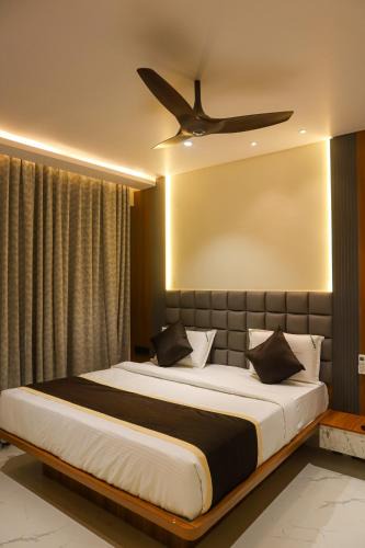 Dwaraka Nagar Hotel | Hotel Lemon Park