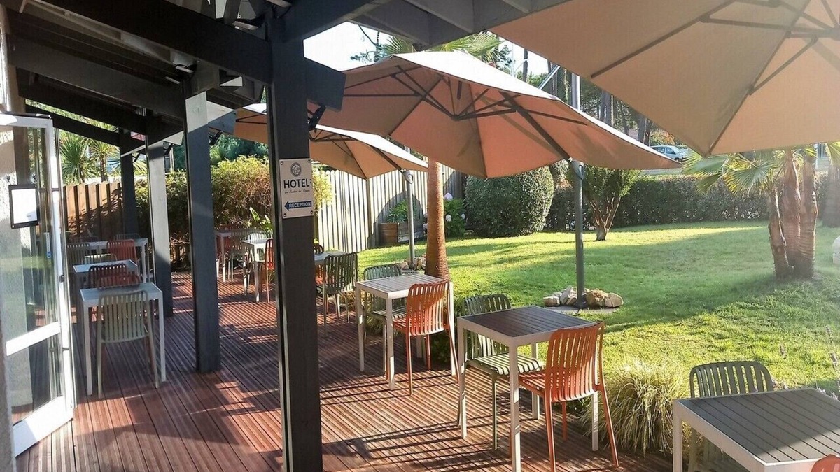 Biscarrosse Plage Hotel | Hotel les jardins de l'océan (climatisé)