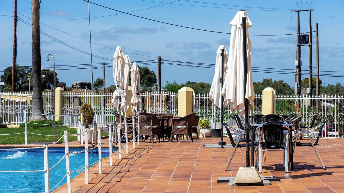 Malpartida de Caceres Hotel | Hotel Los Barruecos by Croma