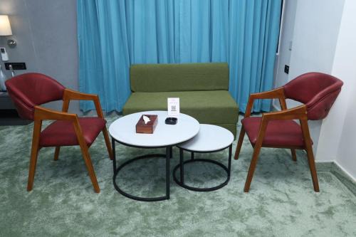 Botad Hotel | Hotel Lotus