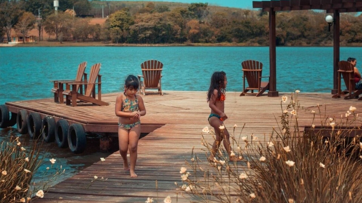 Santa Cruz da Conceicao Hotel | Hotel Marina do Lago