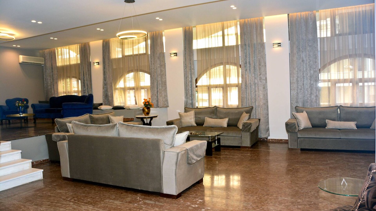 Pyrgos Hotel | Hotel Marily