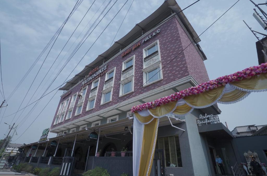 Dombivli East Hotel | Hotel Mathoshree (Ratna Residency) by WB Inn