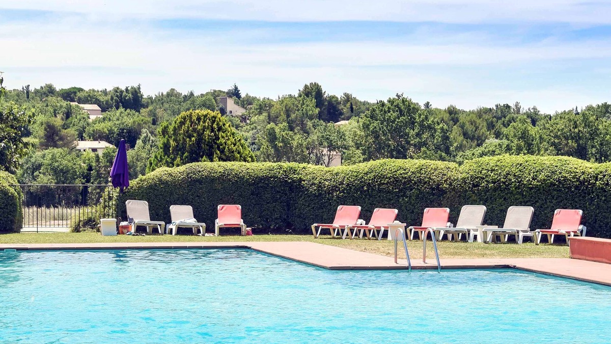 Chateauneuf-le-Rouge Hotel | Hotel Mercure Aix en Provence Sainte Victoire