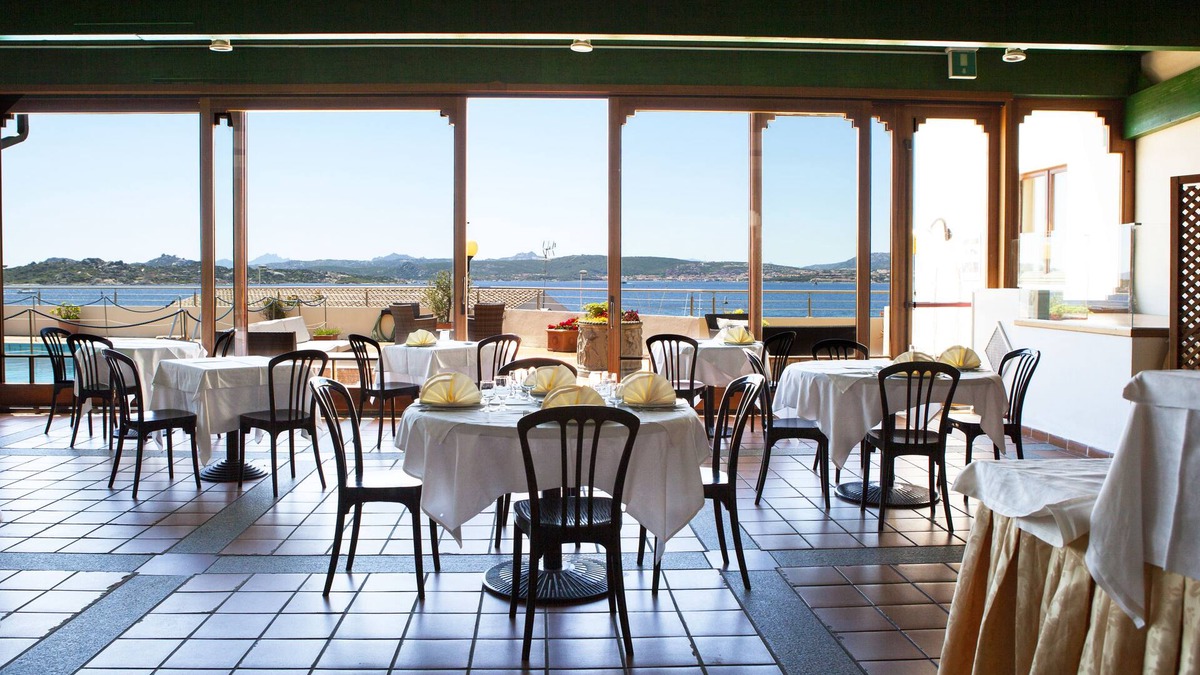 La Maddalena Hotel | Hotel Miralonga