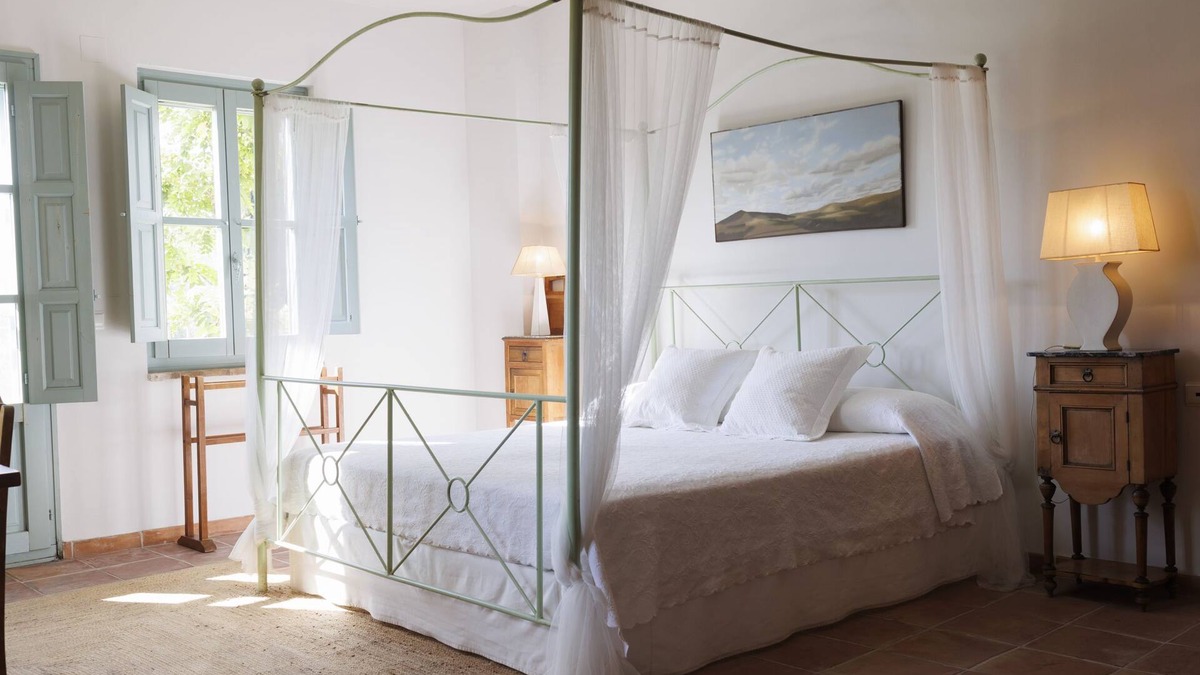 La Font d'en Carros Hotel | HOTEL MOLI CANYISSET