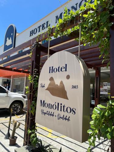 Quixada Hotel | Hotel Monólitos