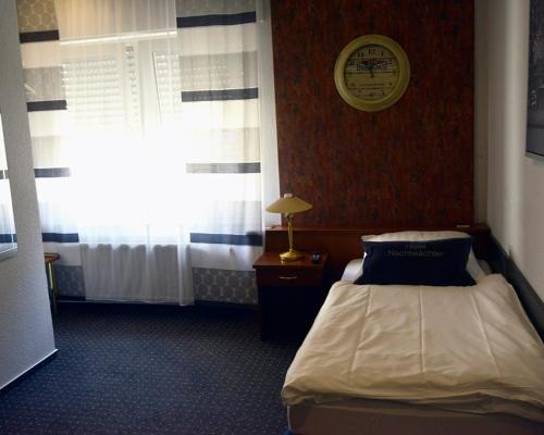 Unna Hotel | Hotel-Nachtwächter