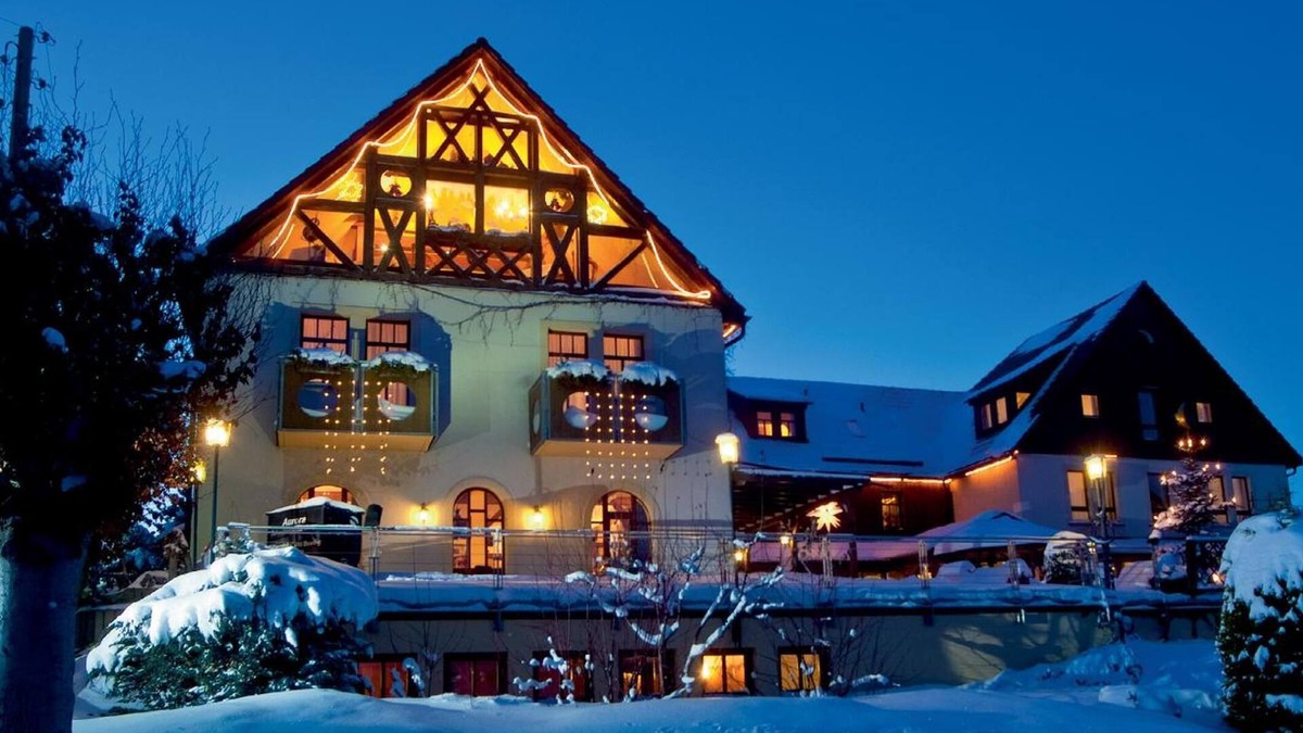 Neuklingenberg Hotel | Hotel NEUE HÖHE