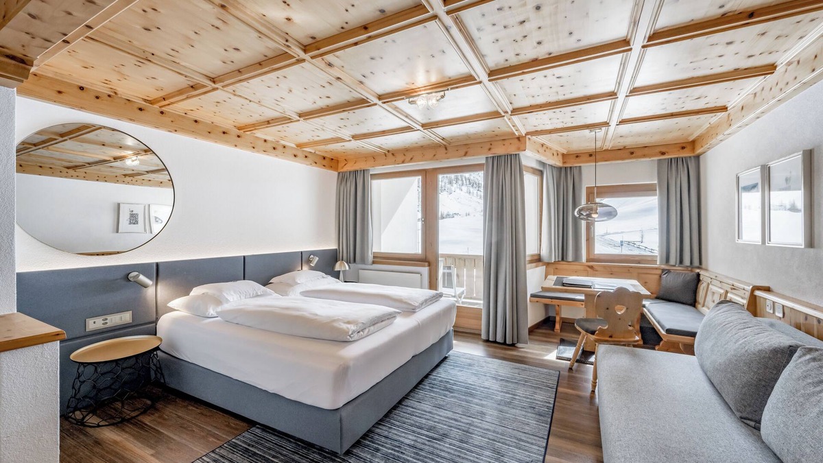 Ravaisch Hotel | Hotel Nevada