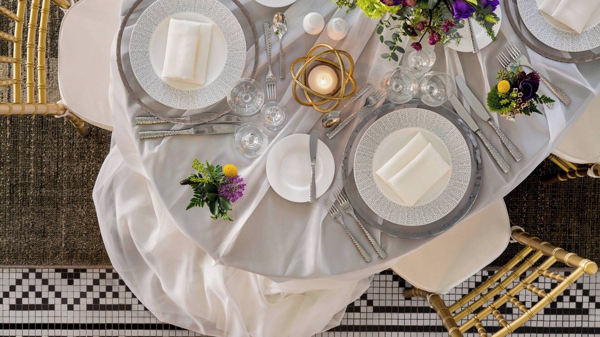 Green Bay Hotel | Hotel Northland, Autograph Collection